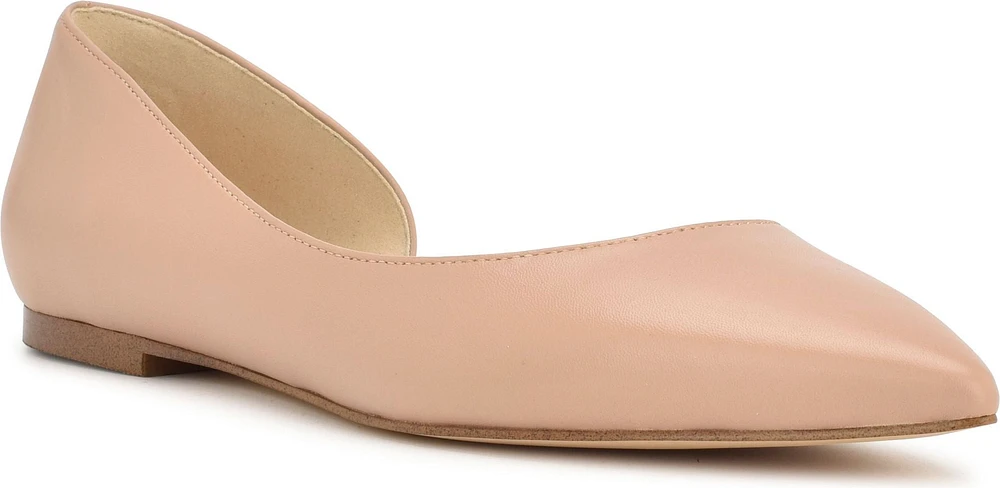 Blaha Chic Cream Flat Shoe