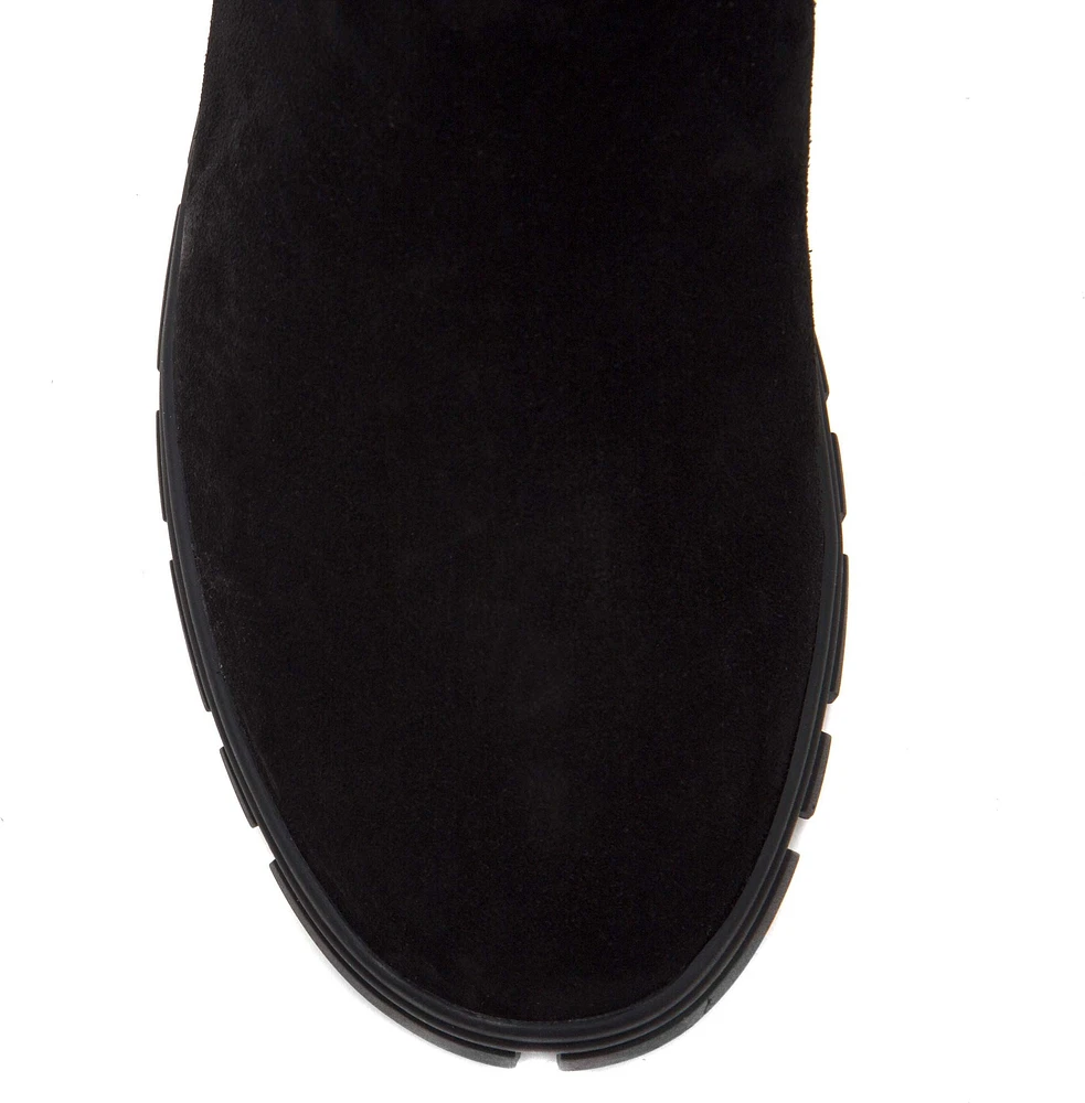 Victoria Black Suede