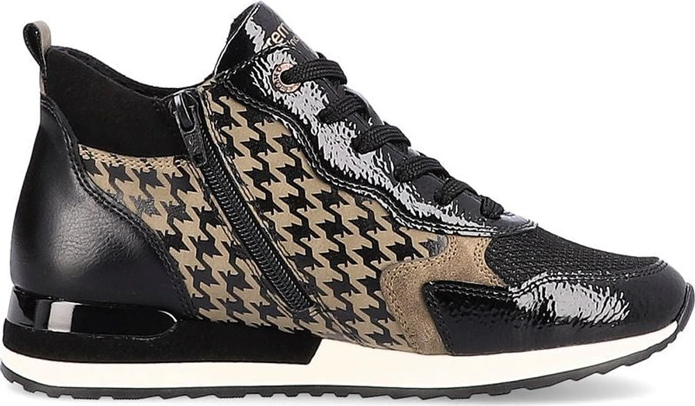 Black Lace Up Fur Lined