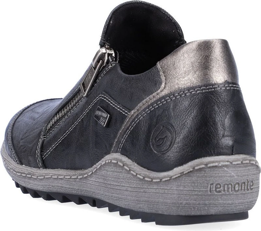 Black Slip On W Side Zip