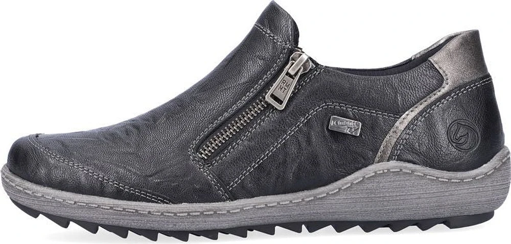 Black Slip On W Side Zip