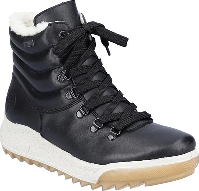 Black Winter Hiker