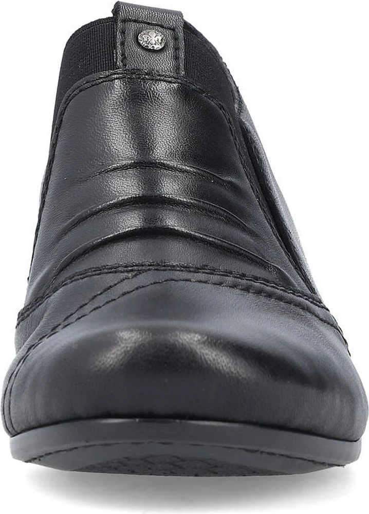 Black Slip On W Heel