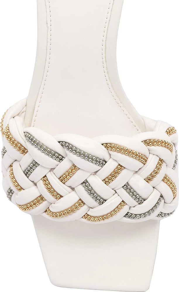 Sondos White Swan