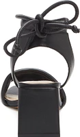 Vernisa Black