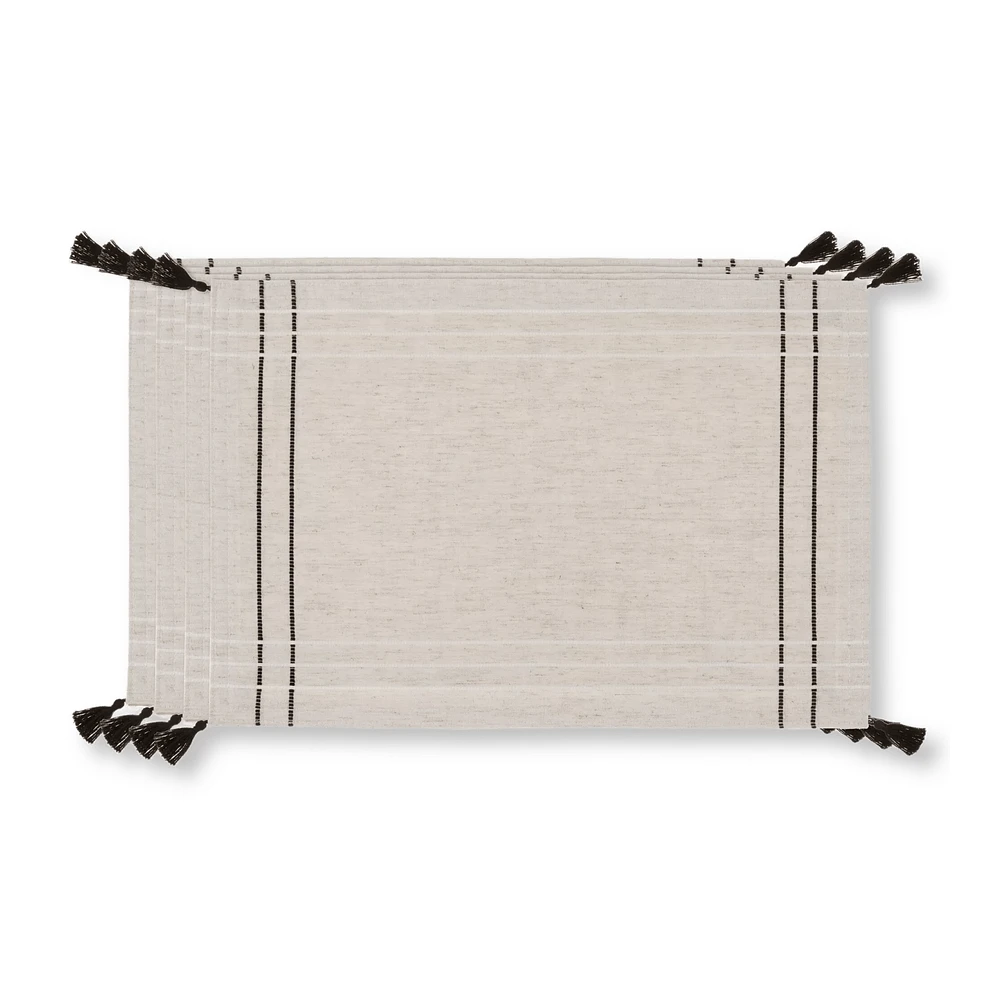 Set of 4 Fabric Placemats with Tassels