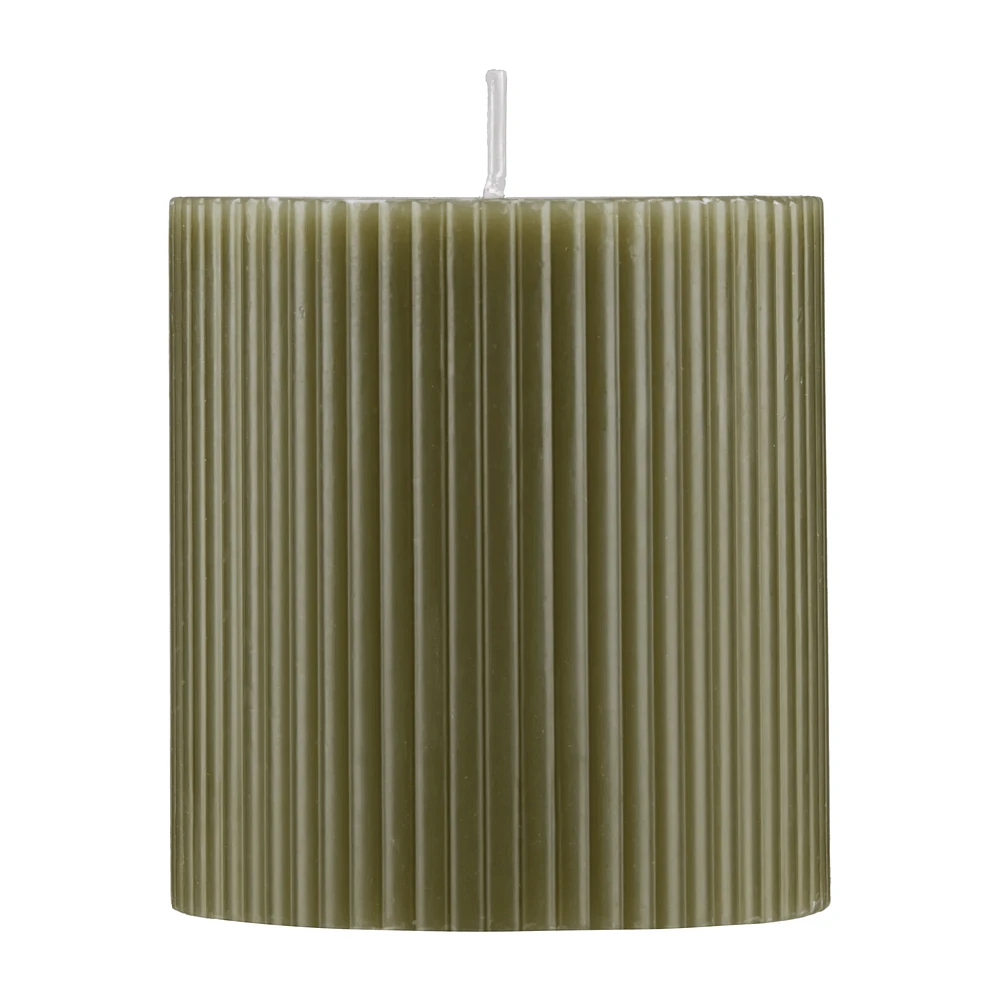 Green Ribbed Candle