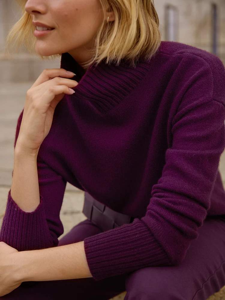 Dina Cashmere Turtleneck