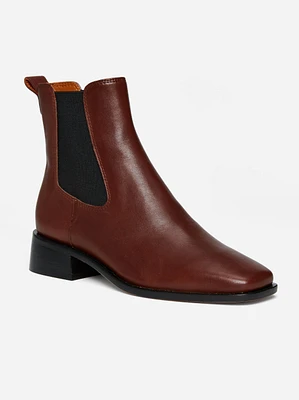 Tamie Leather Chelsea Boots