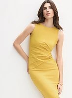 Robe sans manches à plis