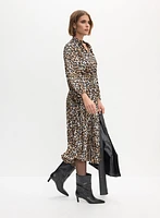 Robe midi à motif léopard et col fendu