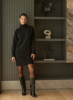 Robe-pull à col montant