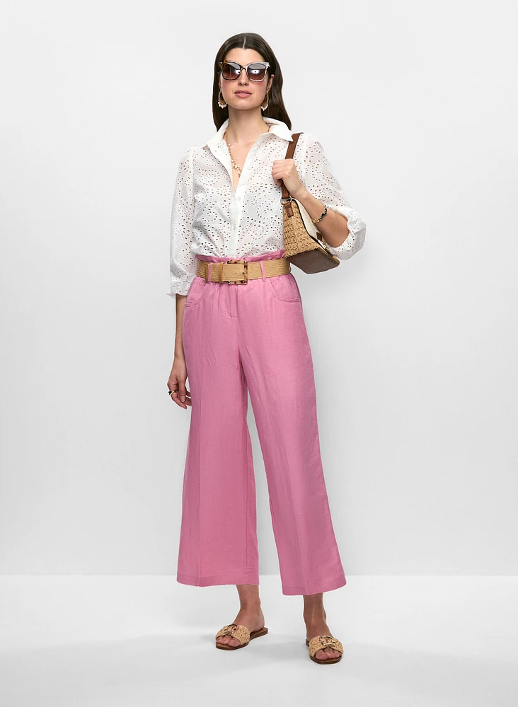 Blouse boutonnée à oeillets et pantalon en lin