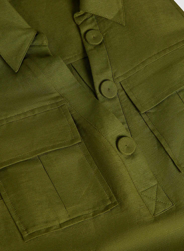 Robe à poches appliquées