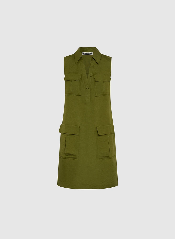 Robe à poches appliquées