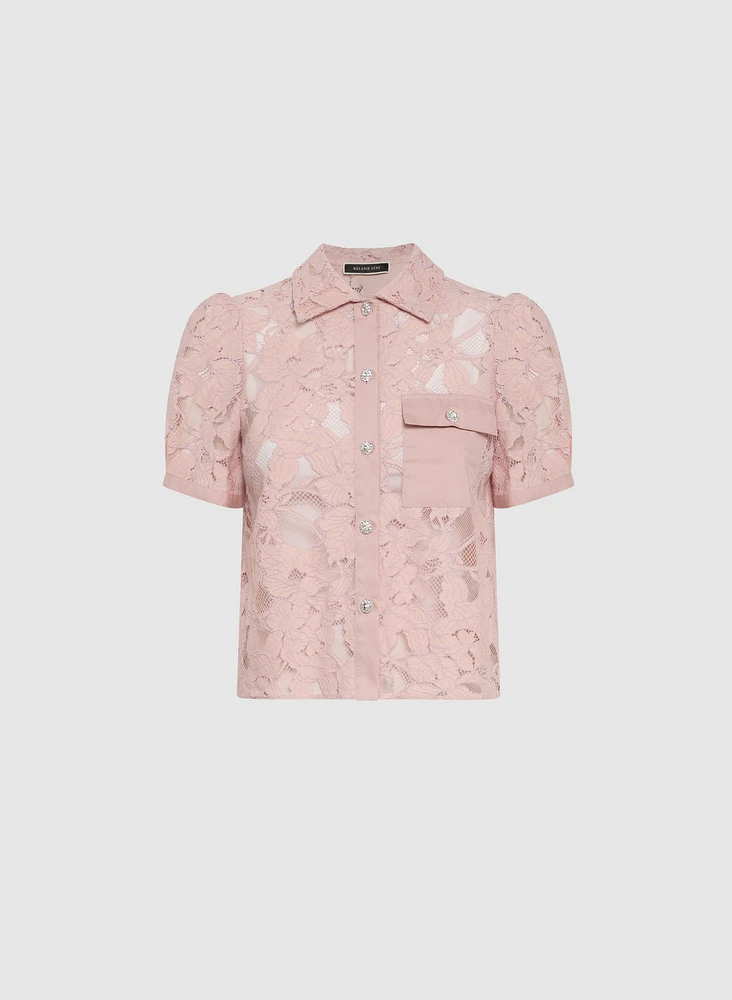 Blouse en dentelle à col chemisier