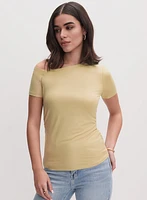 T-shirt à encolure asymétrique