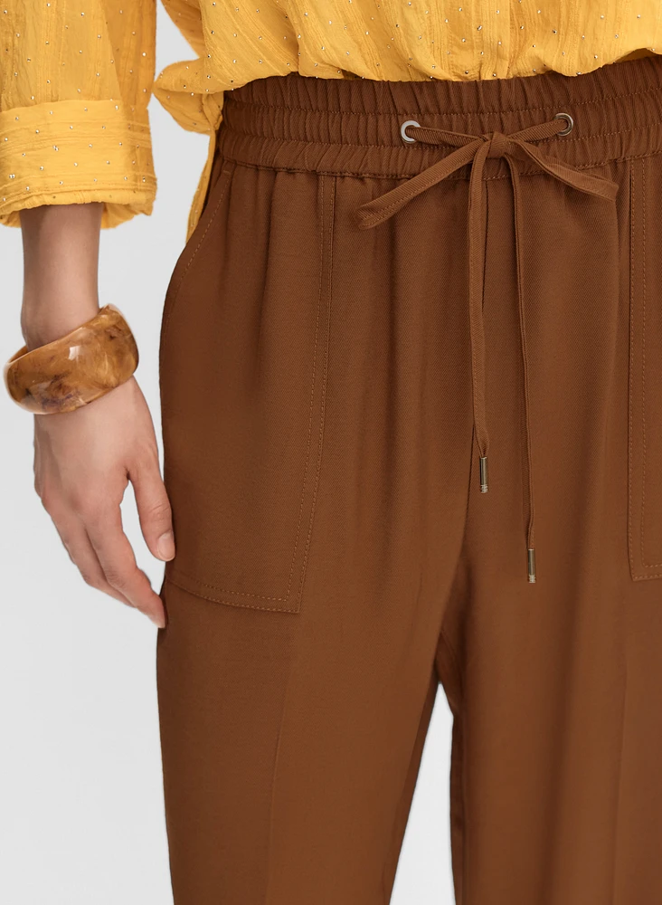 Drawstring Pull-On Capris