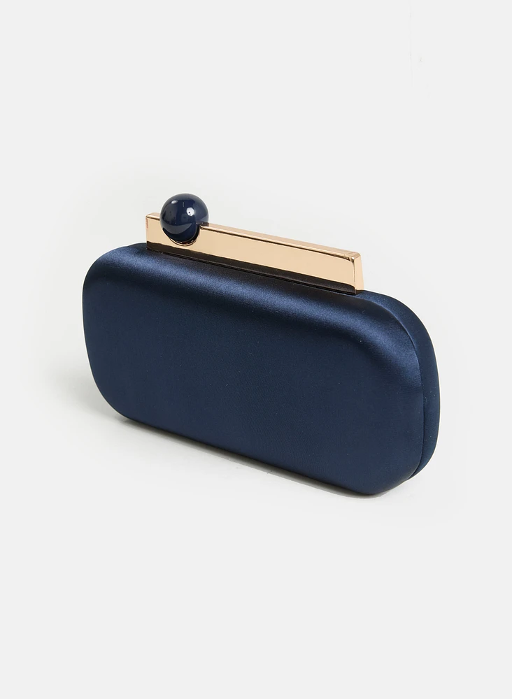 Pochette avec courroie en chaîne