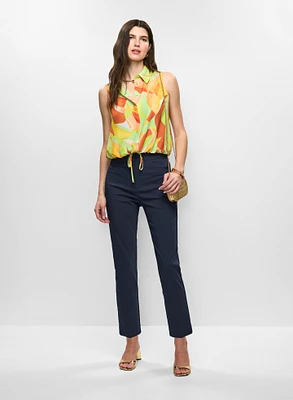 Blouse à motif abstrait et pantalon à jambe étroite