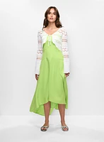 Cardigan en tricot et robe midi