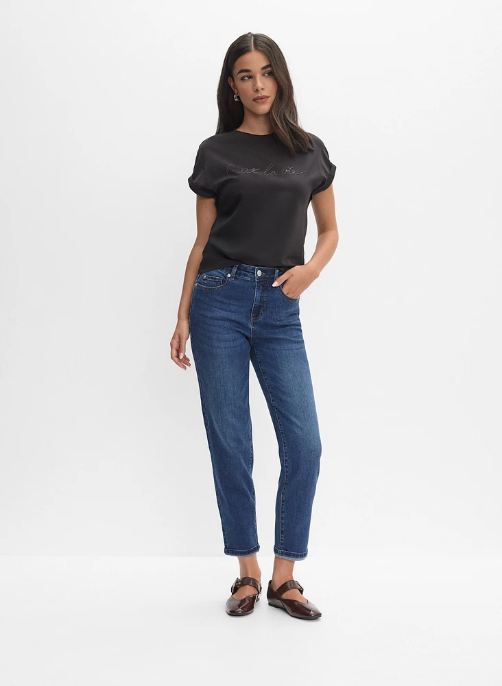 T-shirt à lettrage en pierres