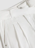 Short en denim plissé à taille nouée