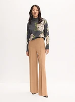 Pull floral à col cheminée