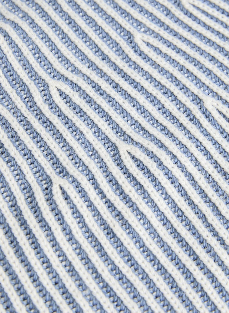 Pull à deux tons col cheminée