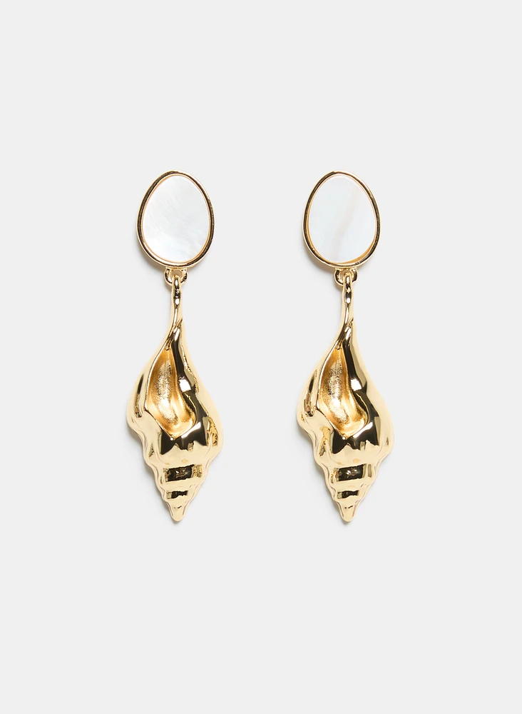 Conch Drop Earrings