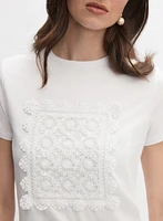 T-shirt à détail en crochet