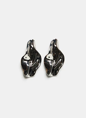Boucles d'oreilles repliées abstraites