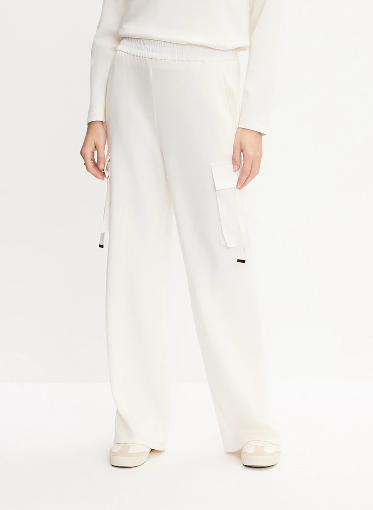 Cargo Pocket Wide Leg Pants