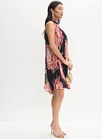 Floral Plissé Dress