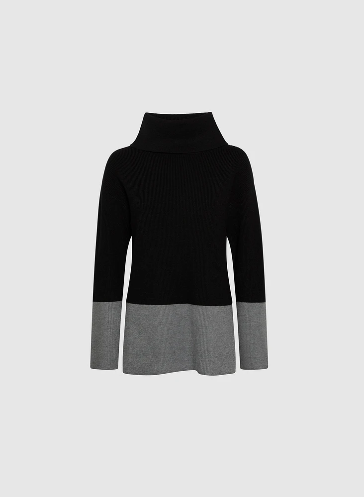 Colour-Block Tunic Sweater