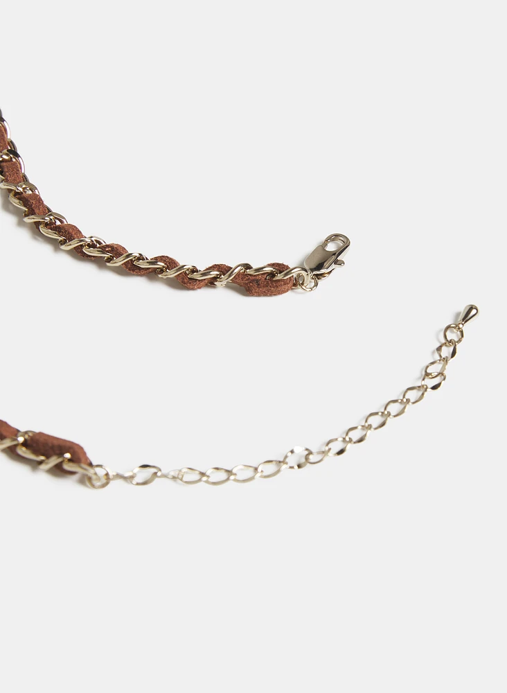 Collier en cuir végane