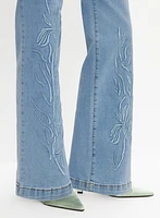 Jean à jambe évasée broderie florale