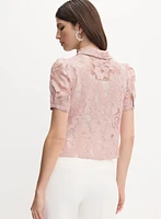 Blouse en dentelle à col chemisier