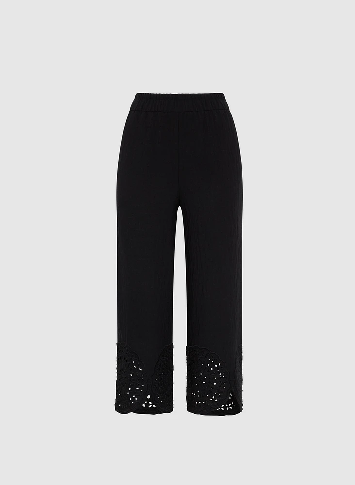 Floral Embroidered Capris
