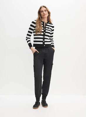 Pull rayé boutonné et pantalon cargo à enfiler