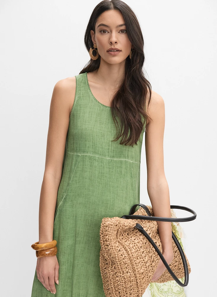 Scoop Neck Midi Dress