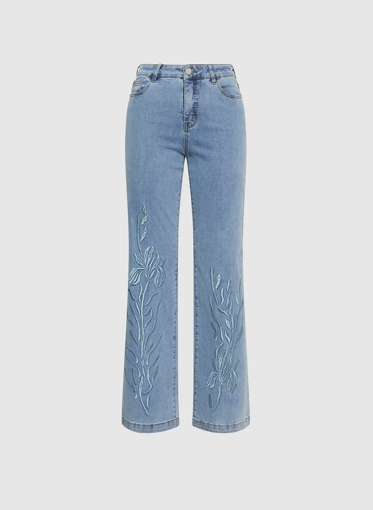 Jean à jambe évasée broderie florale