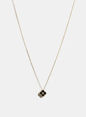 Collier à pendentif trèfle de résine