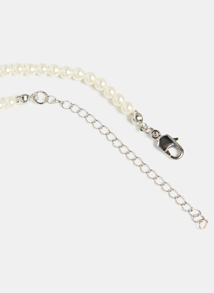 Collier à perles et cristaux