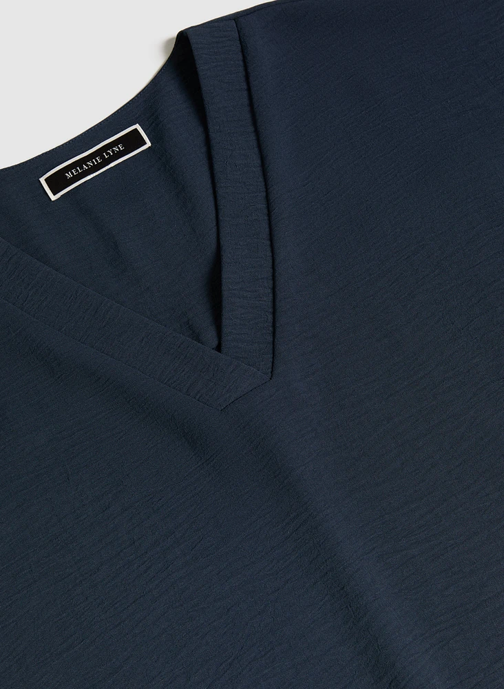 Robe froissée à encolure en V