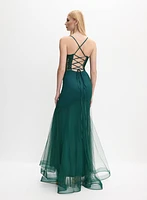 Robe sirène à broderies et jupe en maille