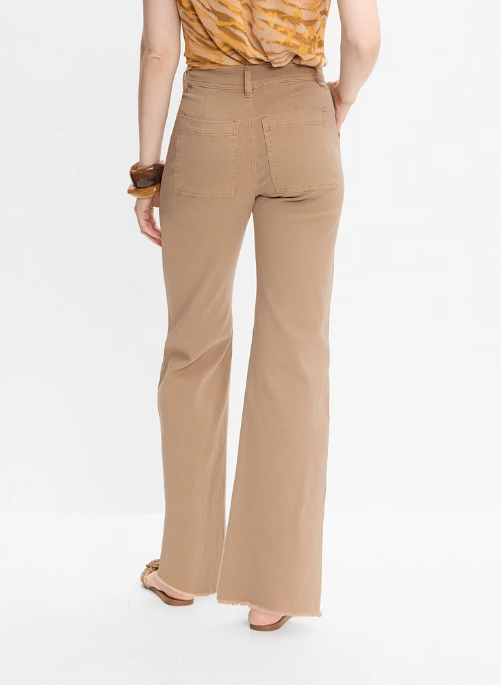 Frayed Hem Wide-Leg Jeans