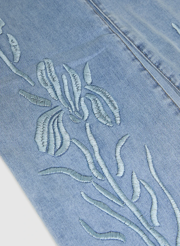 Jean à jambe évasée broderie florale