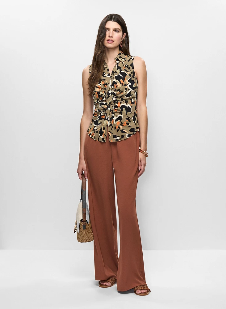 Blouse à motif léopard et pantalon jambe large