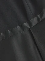Robe en crêpe et taffetas